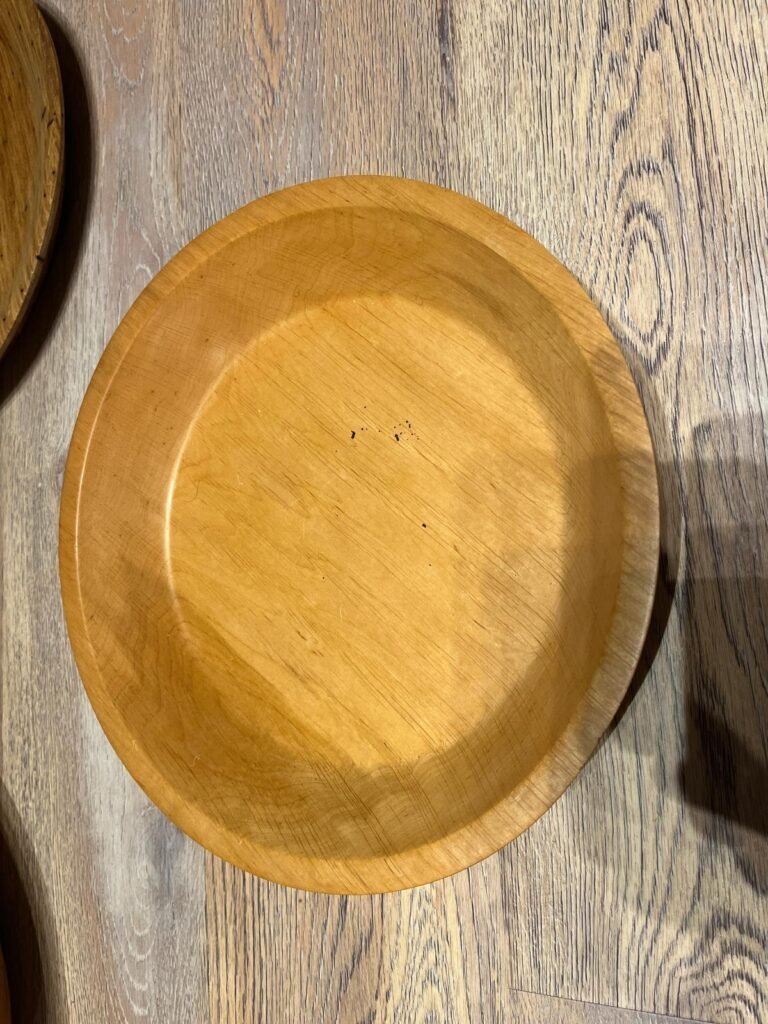 Gedrechselte Holzschale aus Birke – Unikat